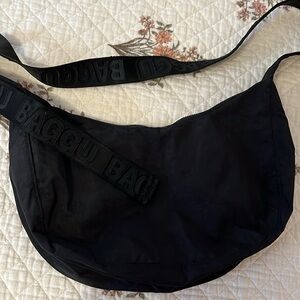 baggu crossbody!